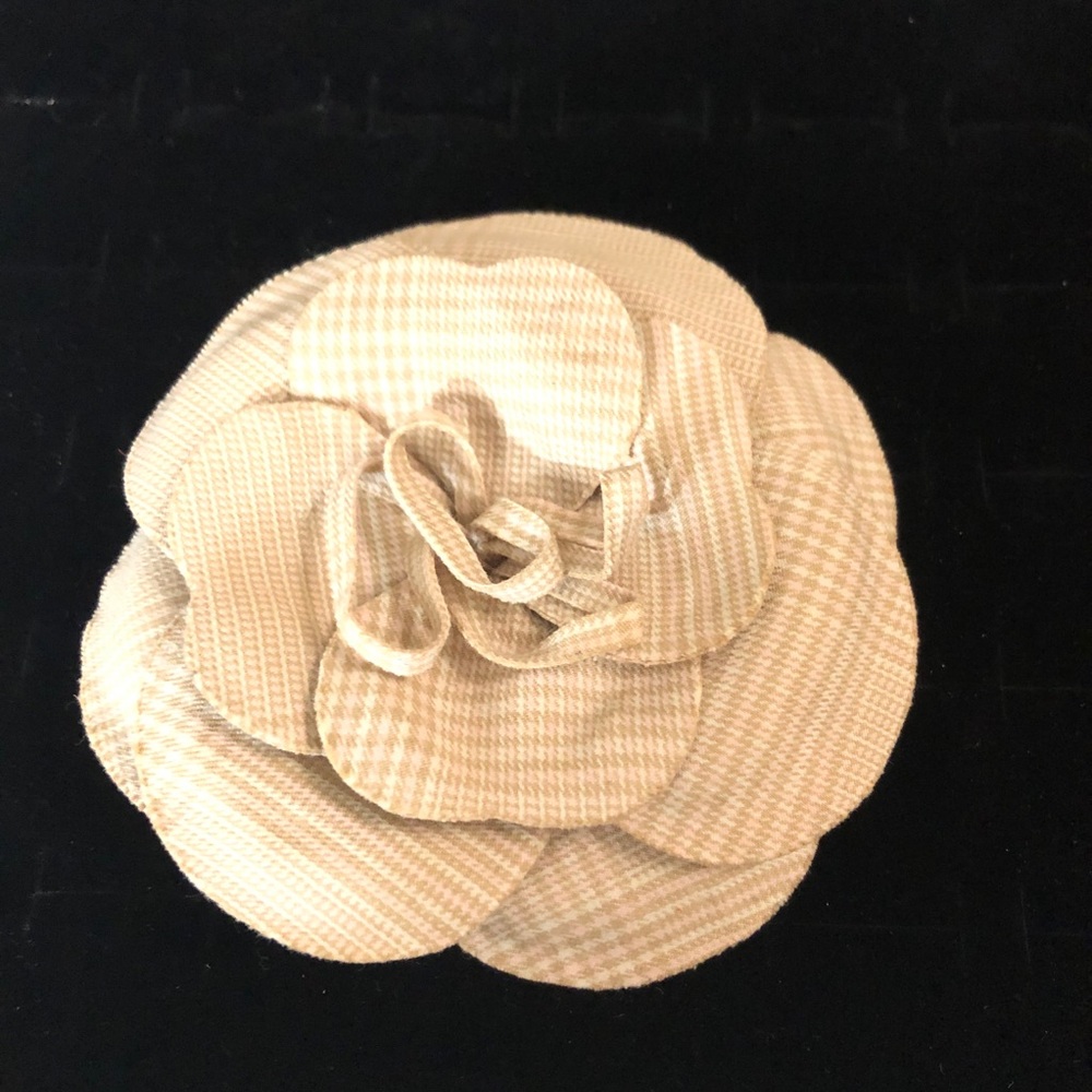 Super Cute Plaid Flower